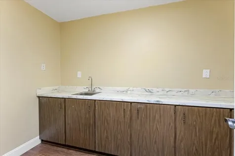 9009 Park Boulevard Seminole FL 33777