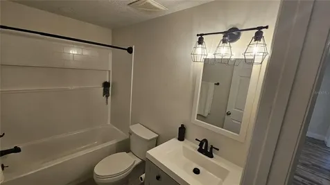 37 Cooper Lane Palm Coast FL 32137