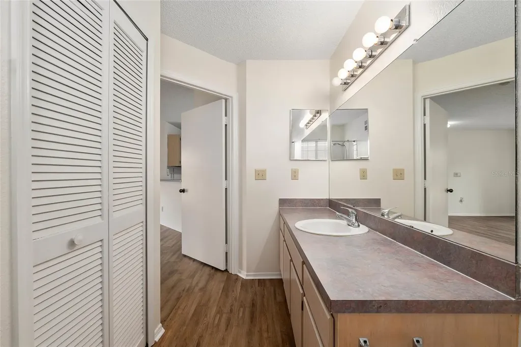 3705 SW 27th Street Gainesville FL 32608