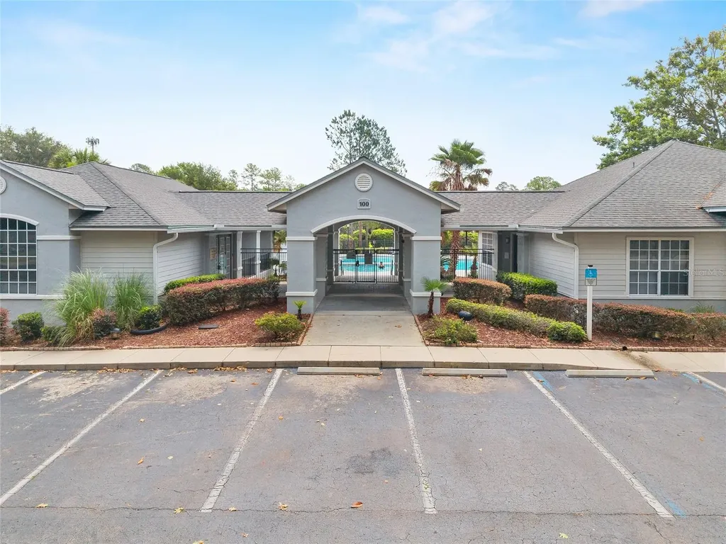 3705 SW 27th Street Gainesville FL 32608