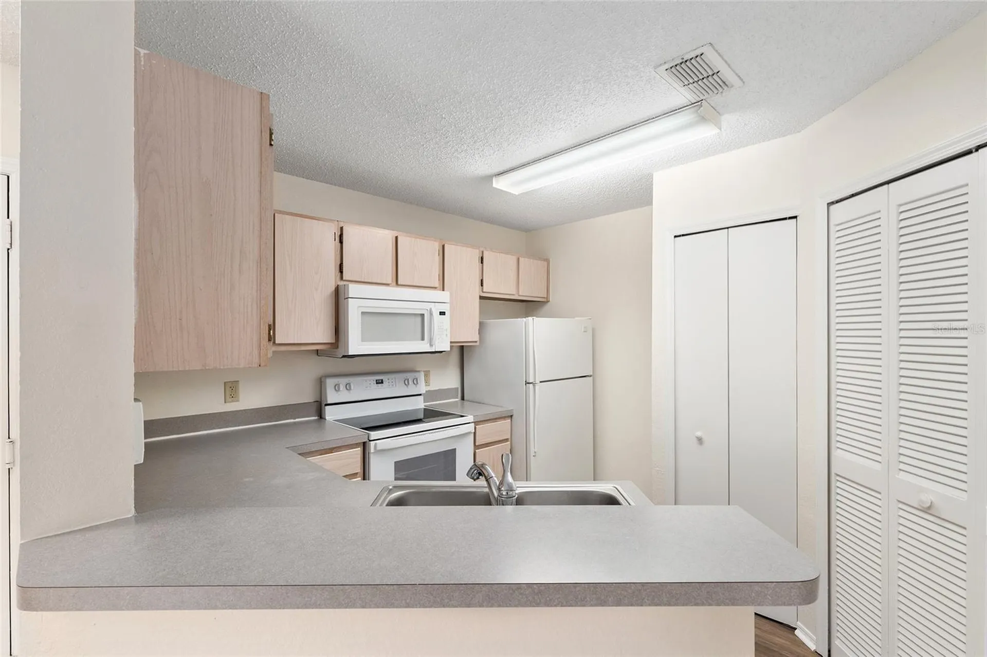 3705 SW 27th Street Gainesville FL 32608
