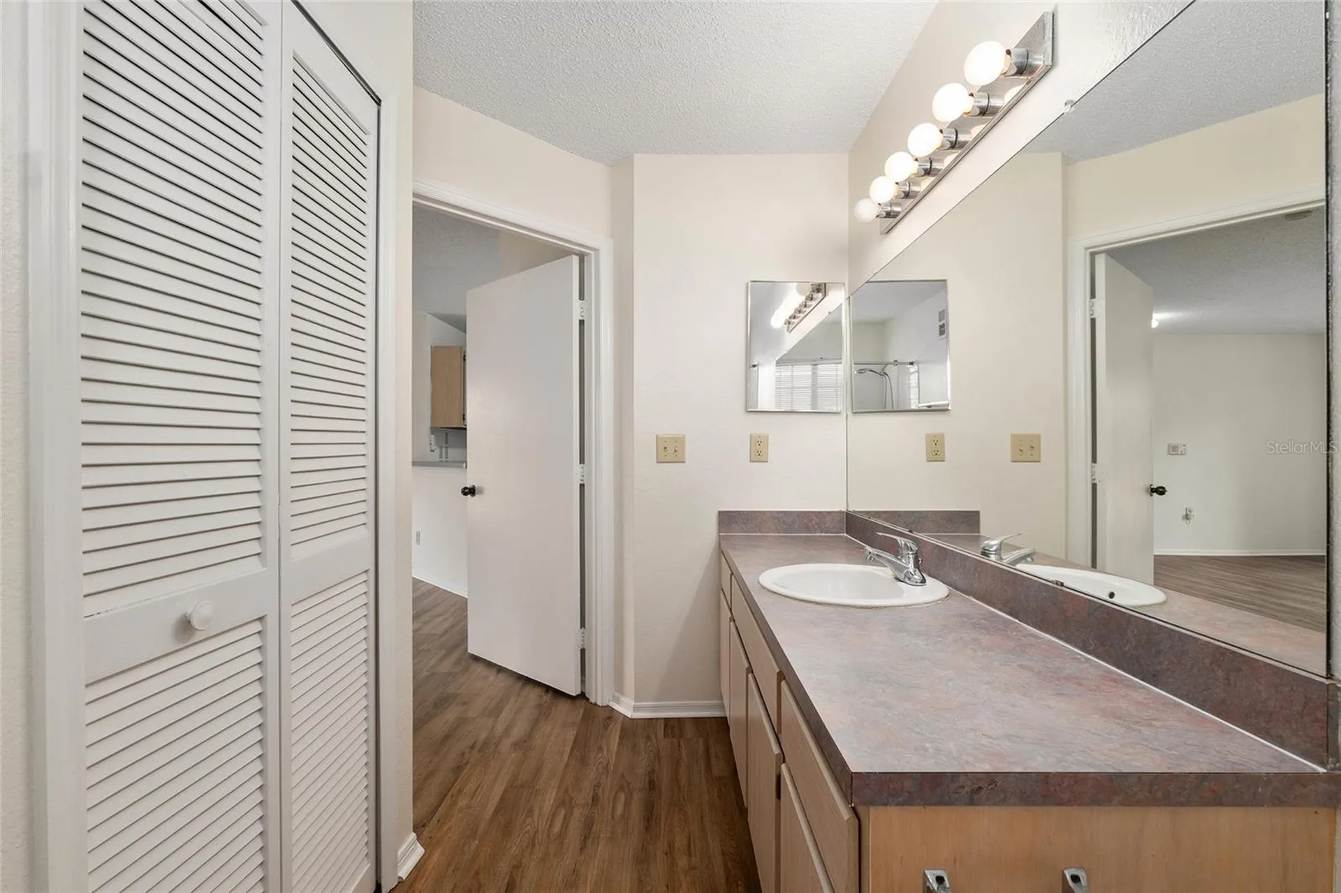 3705 SW 27th Street Gainesville FL 32608
