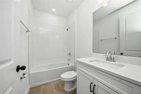 9877 Peebles Street Orlando FL 32827