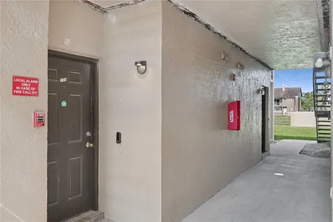 5226 Via Hacienda Circle Orlando FL 32839