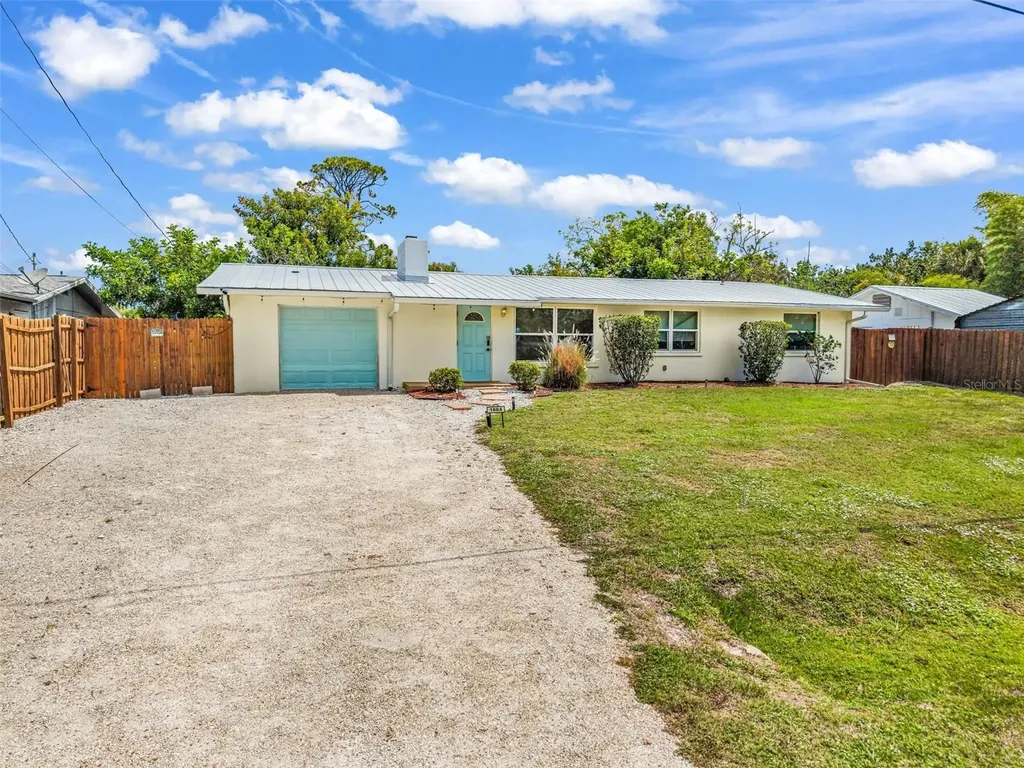 1664 Lakeview Place Englewood FL 34223