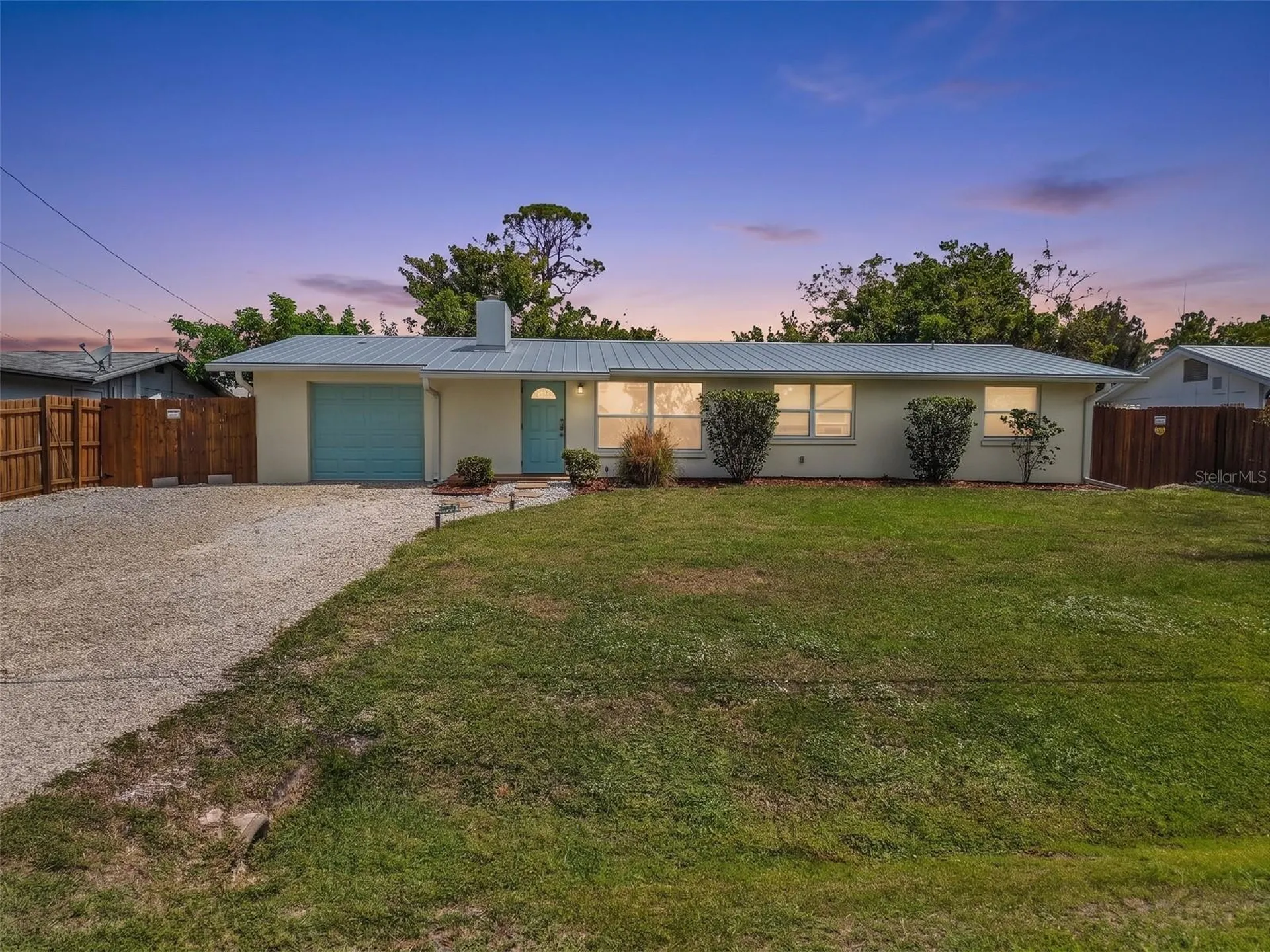 1664 Lakeview Place Englewood FL 34223