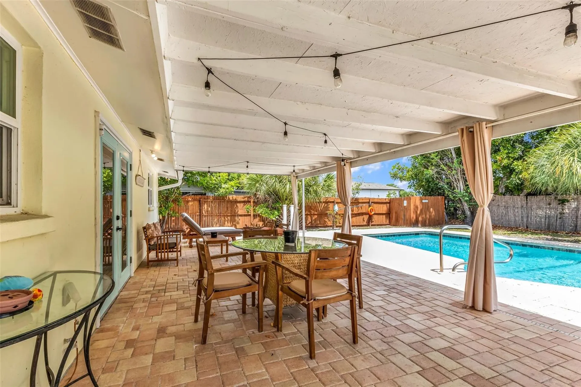 1664 Lakeview Place Englewood FL 34223