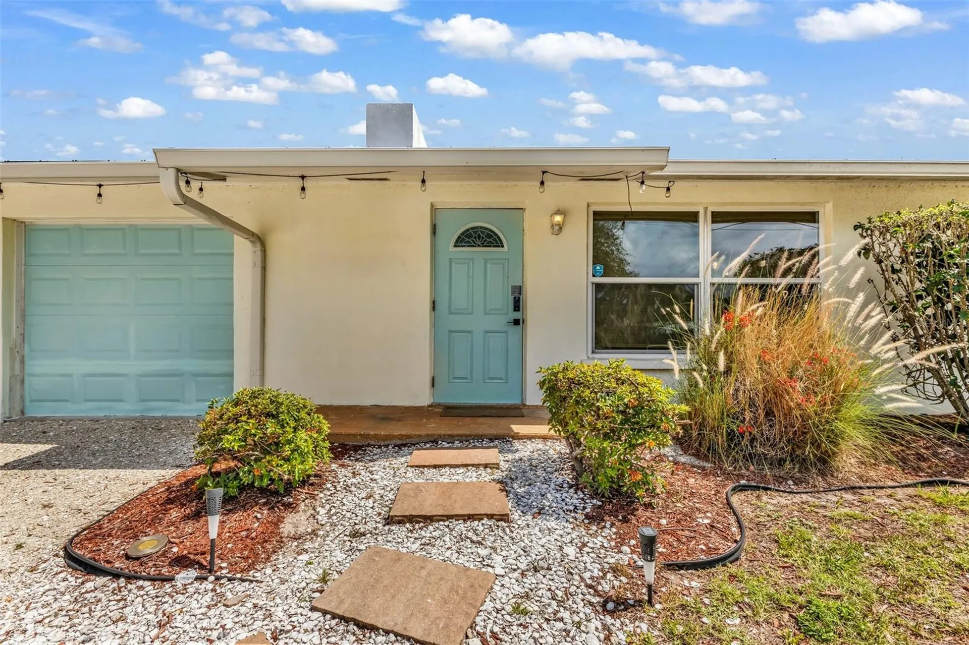 1664 Lakeview Place Englewood FL 34223