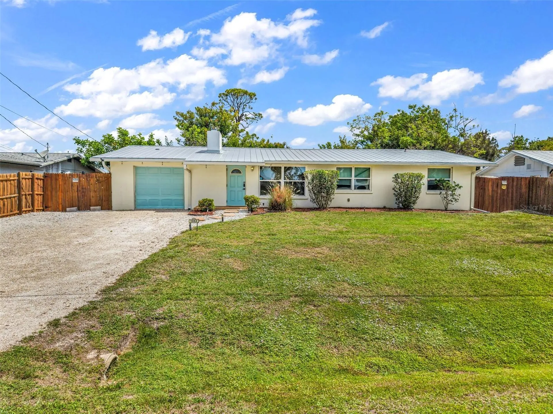 1664 Lakeview Place Englewood FL 34223