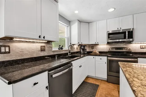 1664 Lakeview Place Englewood FL 34223