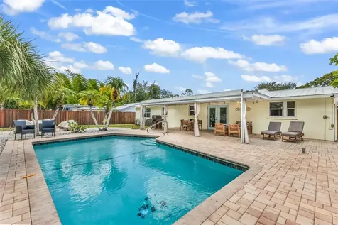 1664 Lakeview Place Englewood FL 34223