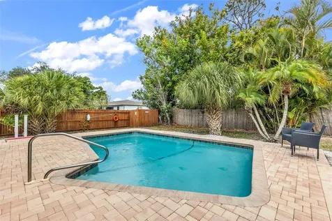 1664 Lakeview Place Englewood FL 34223