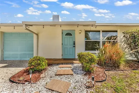 1664 Lakeview Place Englewood FL 34223
