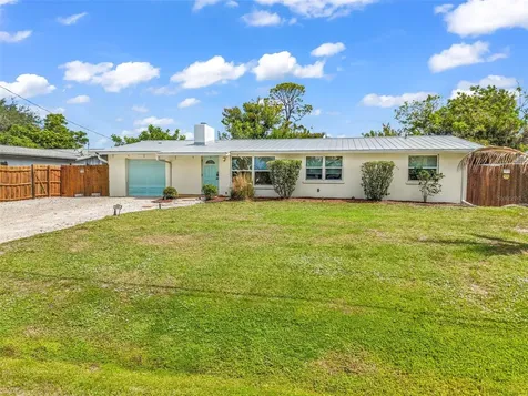 1664 Lakeview Place Englewood FL 34223