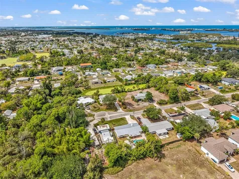 1664 Lakeview Place Englewood FL 34223