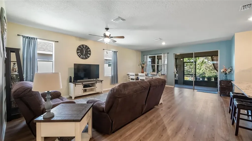 8033 Penrose Place Wildwood FL 34785