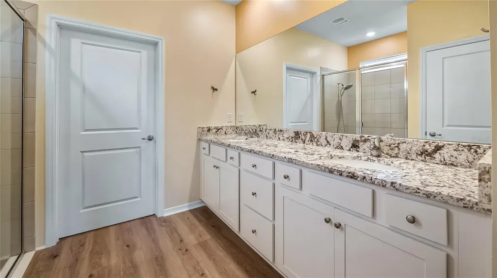 8033 Penrose Place Wildwood FL 34785