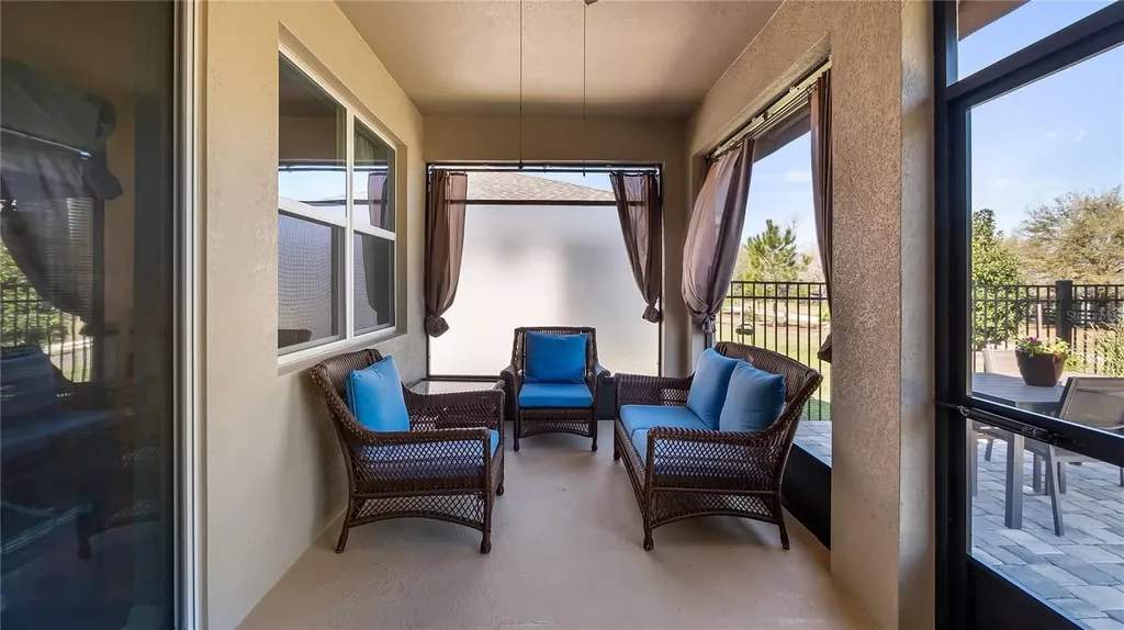 8033 Penrose Place Wildwood FL 34785