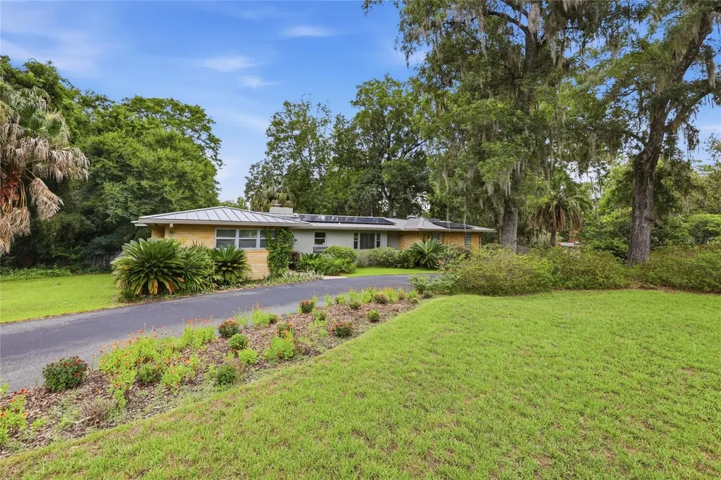 2006 NW 14th Avenue Gainesville FL 32605