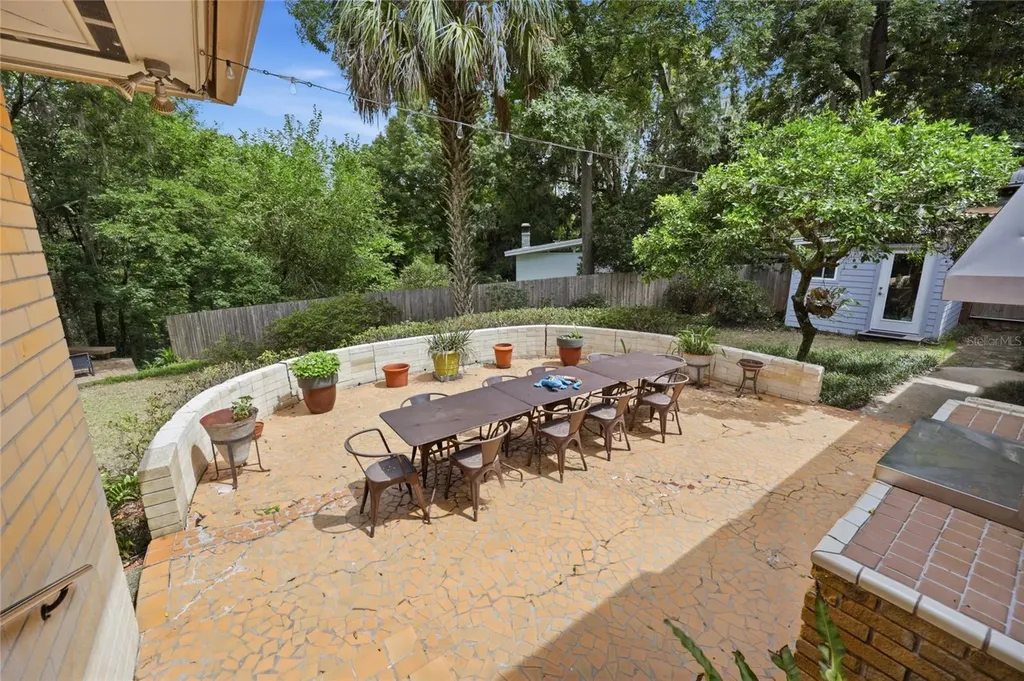 2006 NW 14th Avenue Gainesville FL 32605