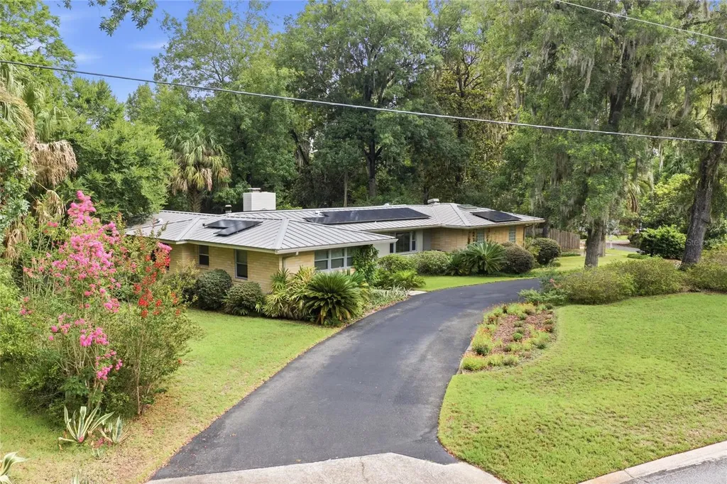 2006 NW 14th Avenue Gainesville FL 32605