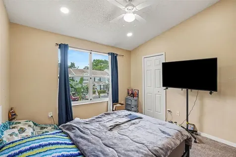 6236 Osprey Lake Circle Riverview FL 33578