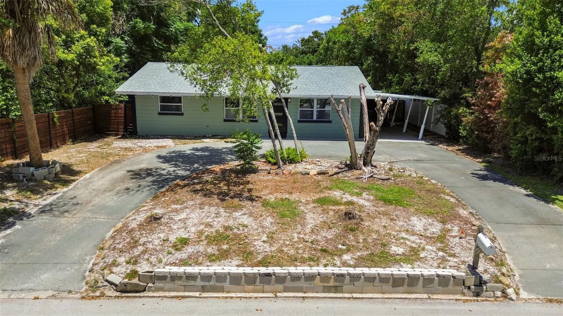 6251 12th Ave S Gulfport FL 33707