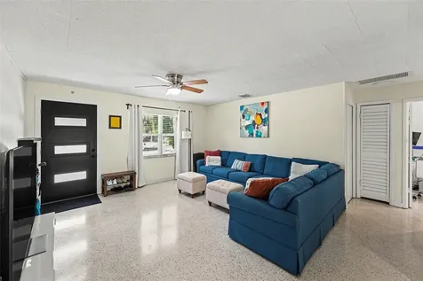6251 12th Ave S Gulfport FL 33707