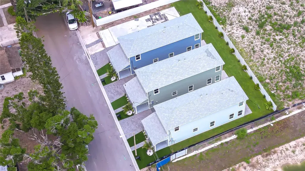 214 8th Avenue Drive W Bradenton FL 34205