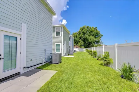 214 8th Avenue Drive W Bradenton FL 34205