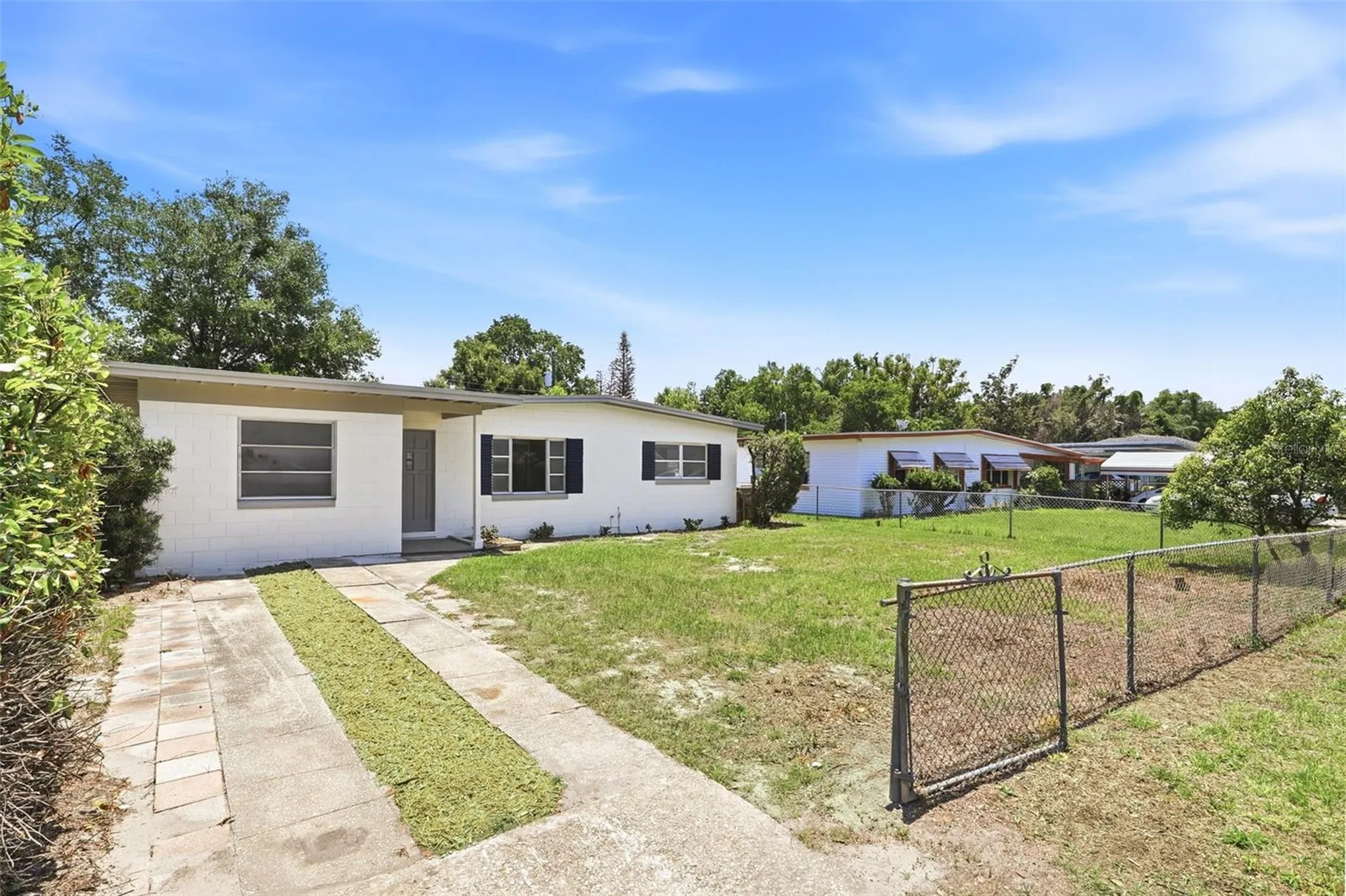 1300 Morningside Street Mount Dora FL 32757