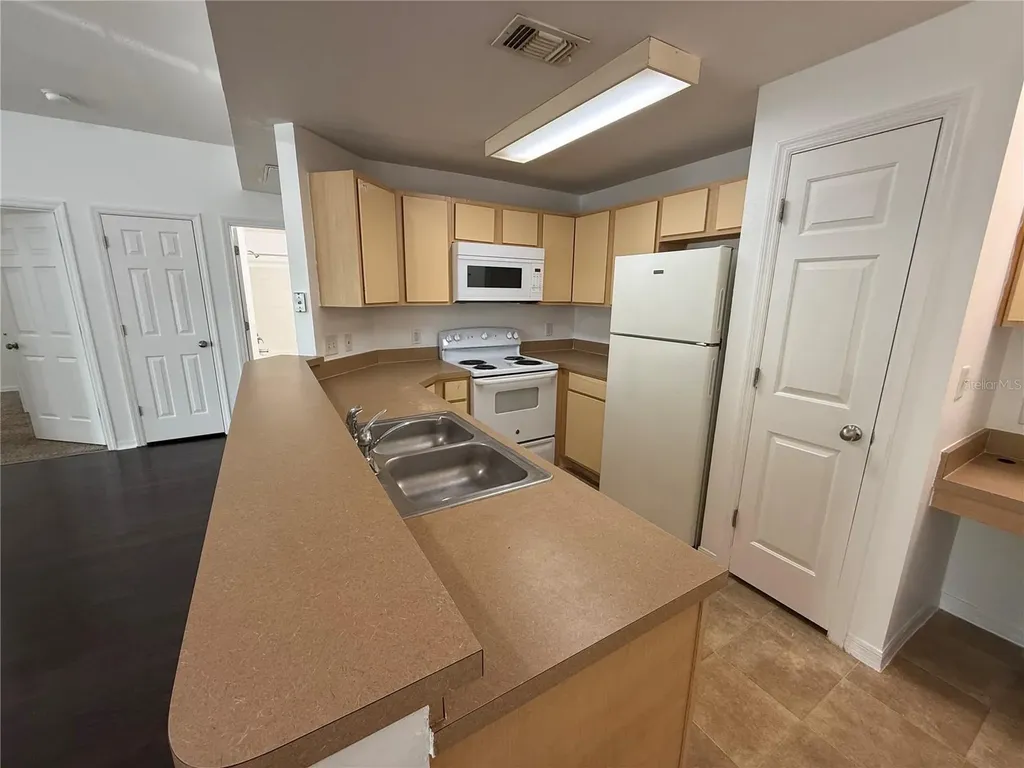 2015 Erving Circle Ocoee FL 34761