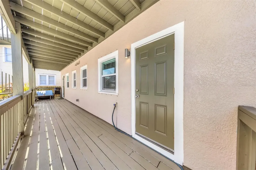 779 4th Avenue N St Petersburg FL 33701