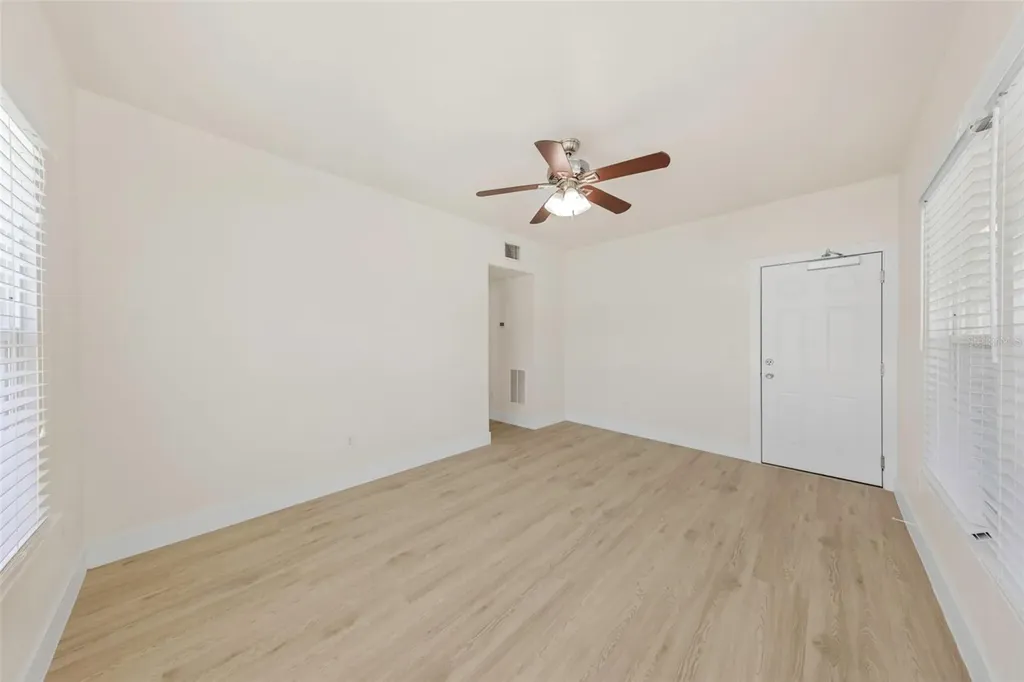779 4th Avenue N St Petersburg FL 33701