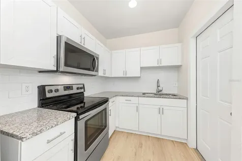 779 4th Avenue N St Petersburg FL 33701