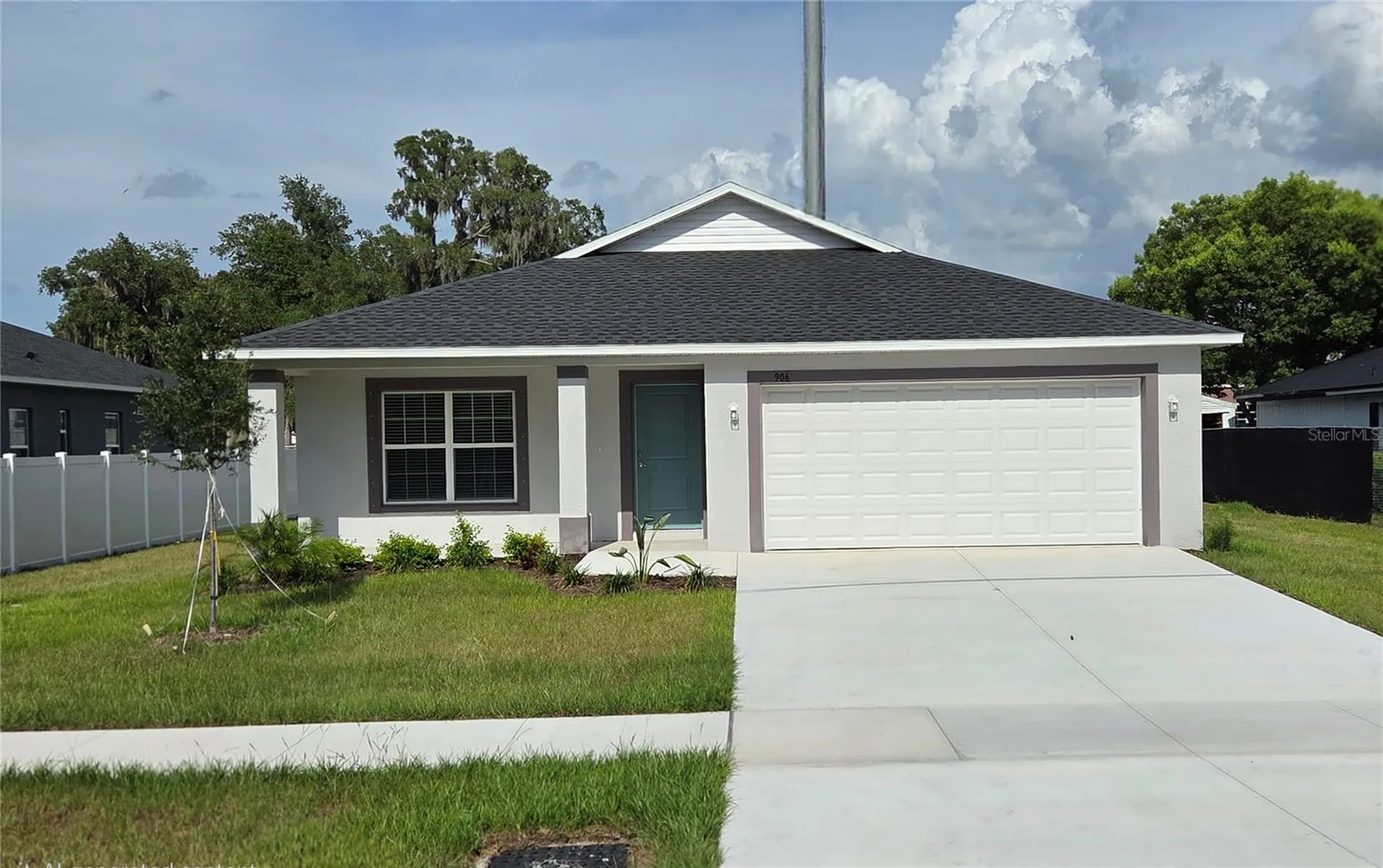 906 7th Wimauma FL 33598