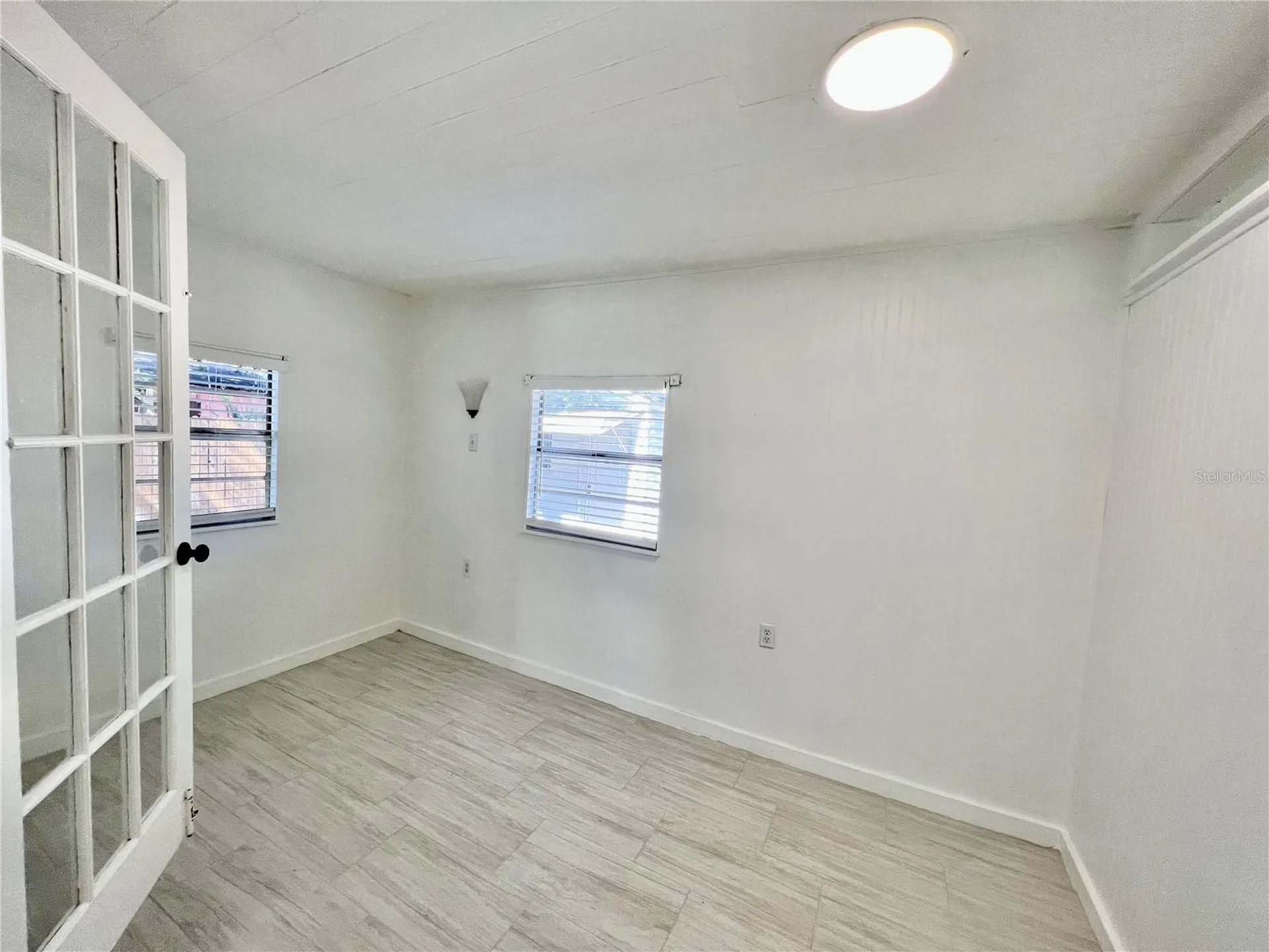 3501 Dartmouth Avenue N St Petersburg FL 33713