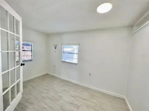 3501 Dartmouth Avenue N St Petersburg FL 33713