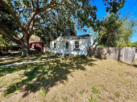 3501 Dartmouth Avenue N St Petersburg FL 33713