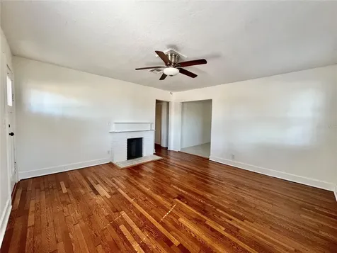 3501 Dartmouth Avenue N St Petersburg FL 33713