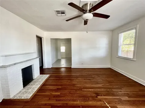 3501 Dartmouth Avenue N St Petersburg FL 33713