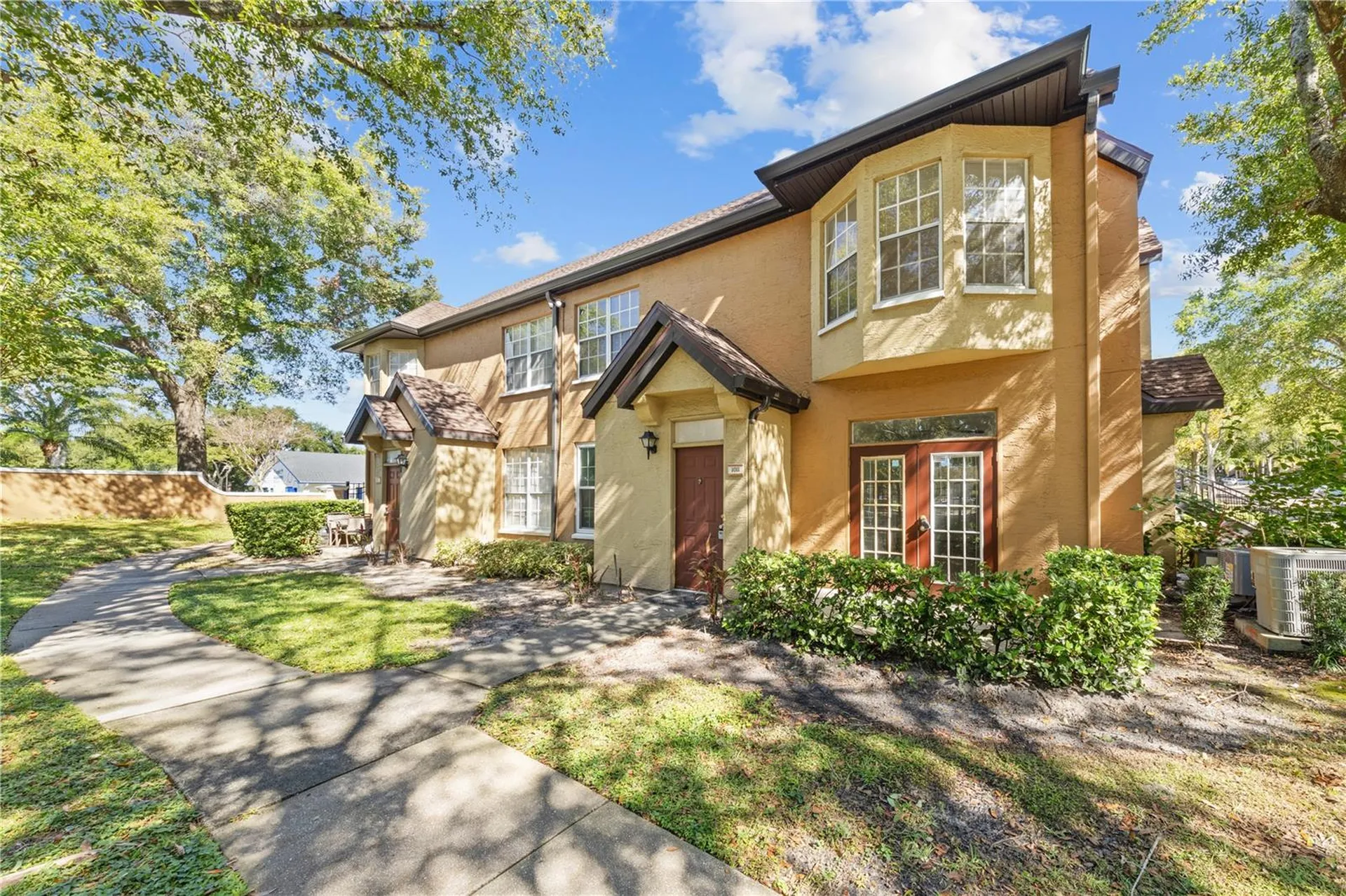 6340 Raleigh Street Orlando FL 32835
