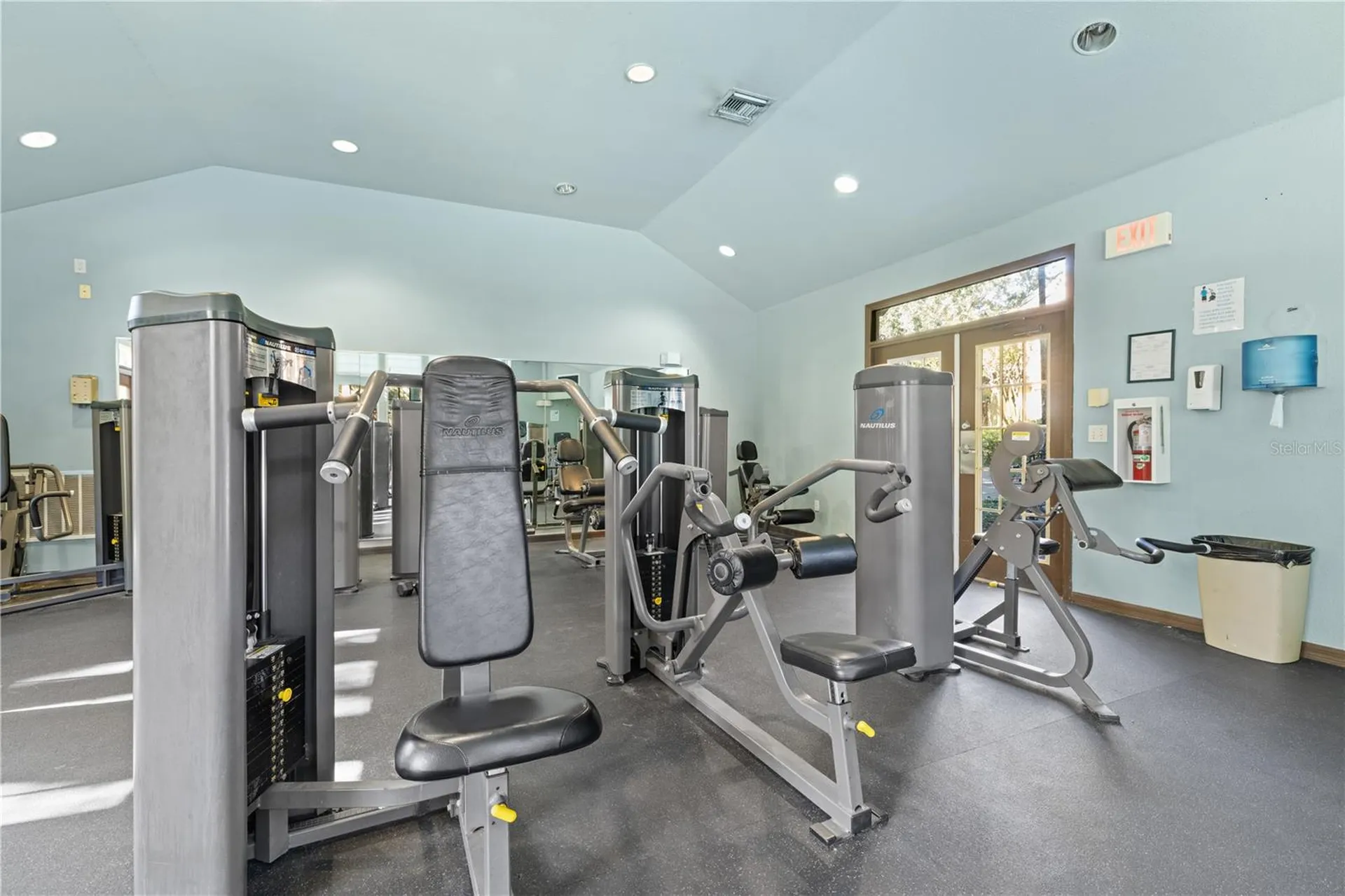 6340 Raleigh Street Orlando FL 32835