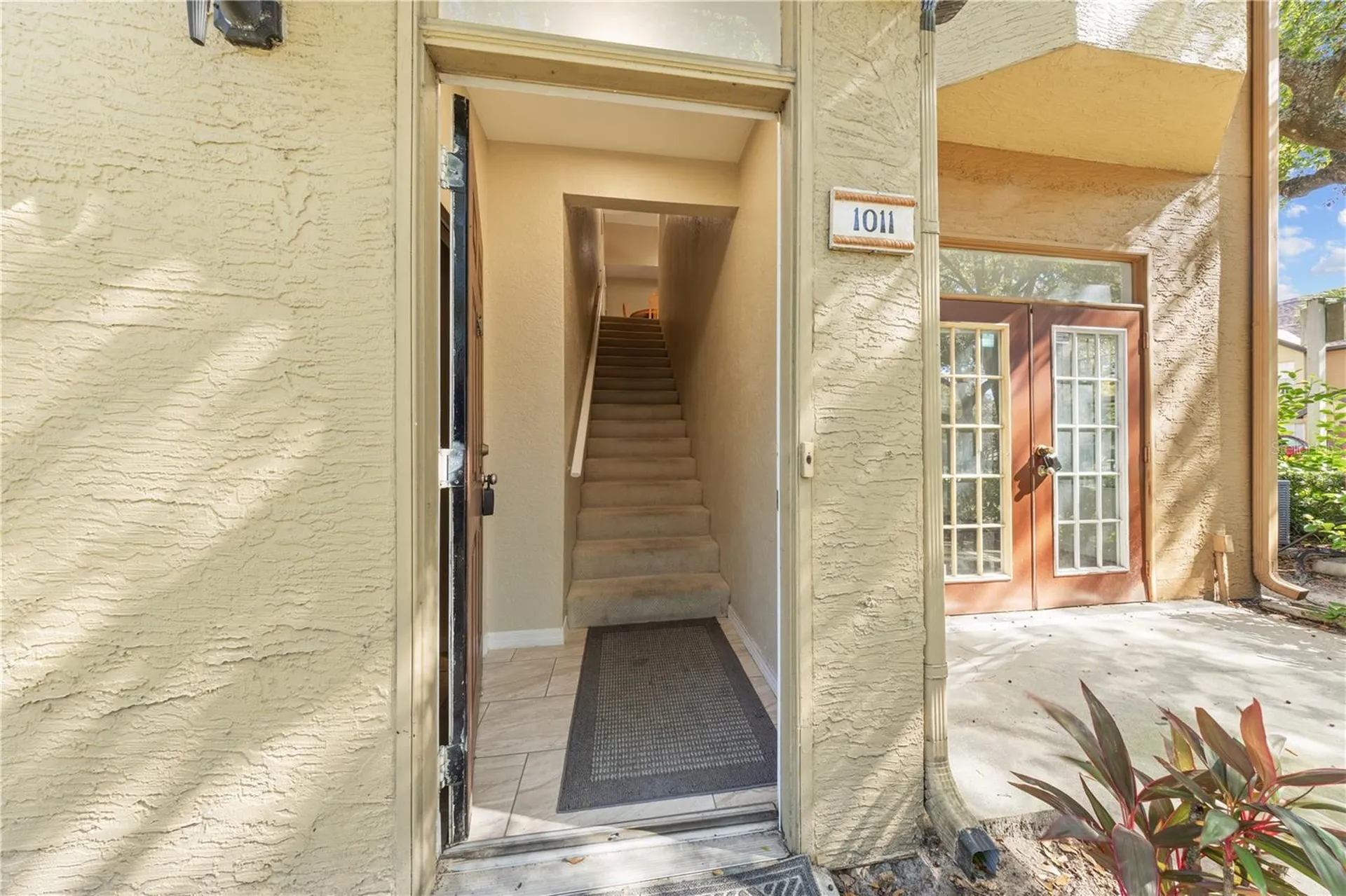 6340 Raleigh Street Orlando FL 32835