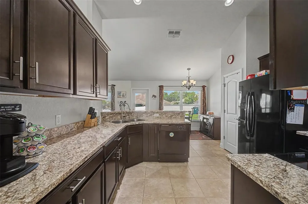 1621 Doves View Circle Auburndale FL 33823