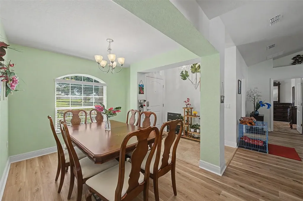 1621 Doves View Circle Auburndale FL 33823
