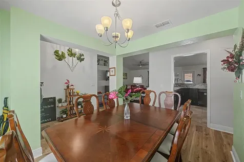 1621 Doves View Circle Auburndale FL 33823