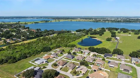 1621 Doves View Circle Auburndale FL 33823