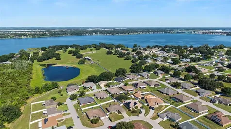 1621 Doves View Circle Auburndale FL 33823