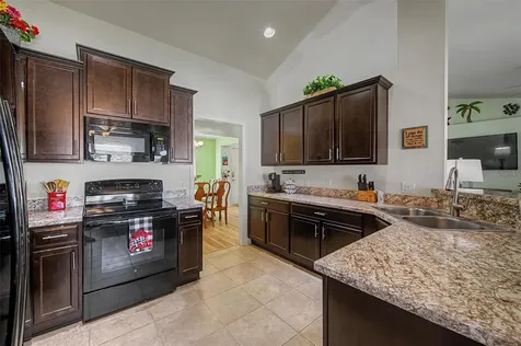 1621 Doves View Circle Auburndale FL 33823
